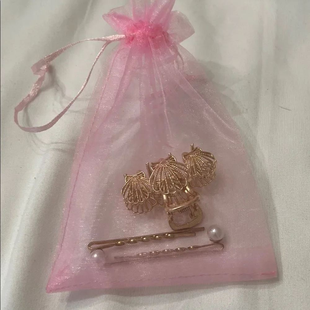 Vintage 90’s Gold Colored Hair Clip and Faux Pearl Hair Pins Set EUC